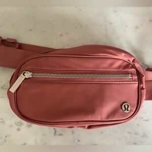 Lulu Everywhere Belt Bag 1L